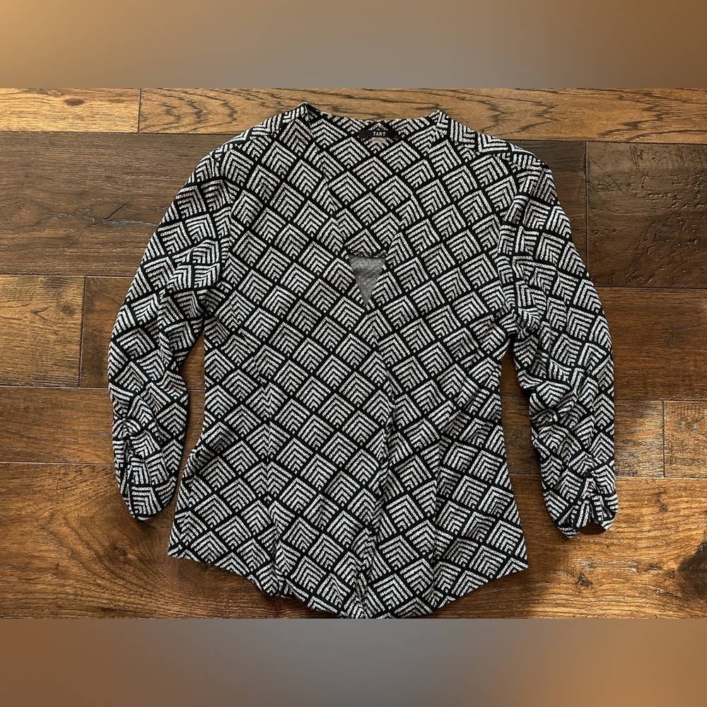 TART Black/white Blazer- Size Large